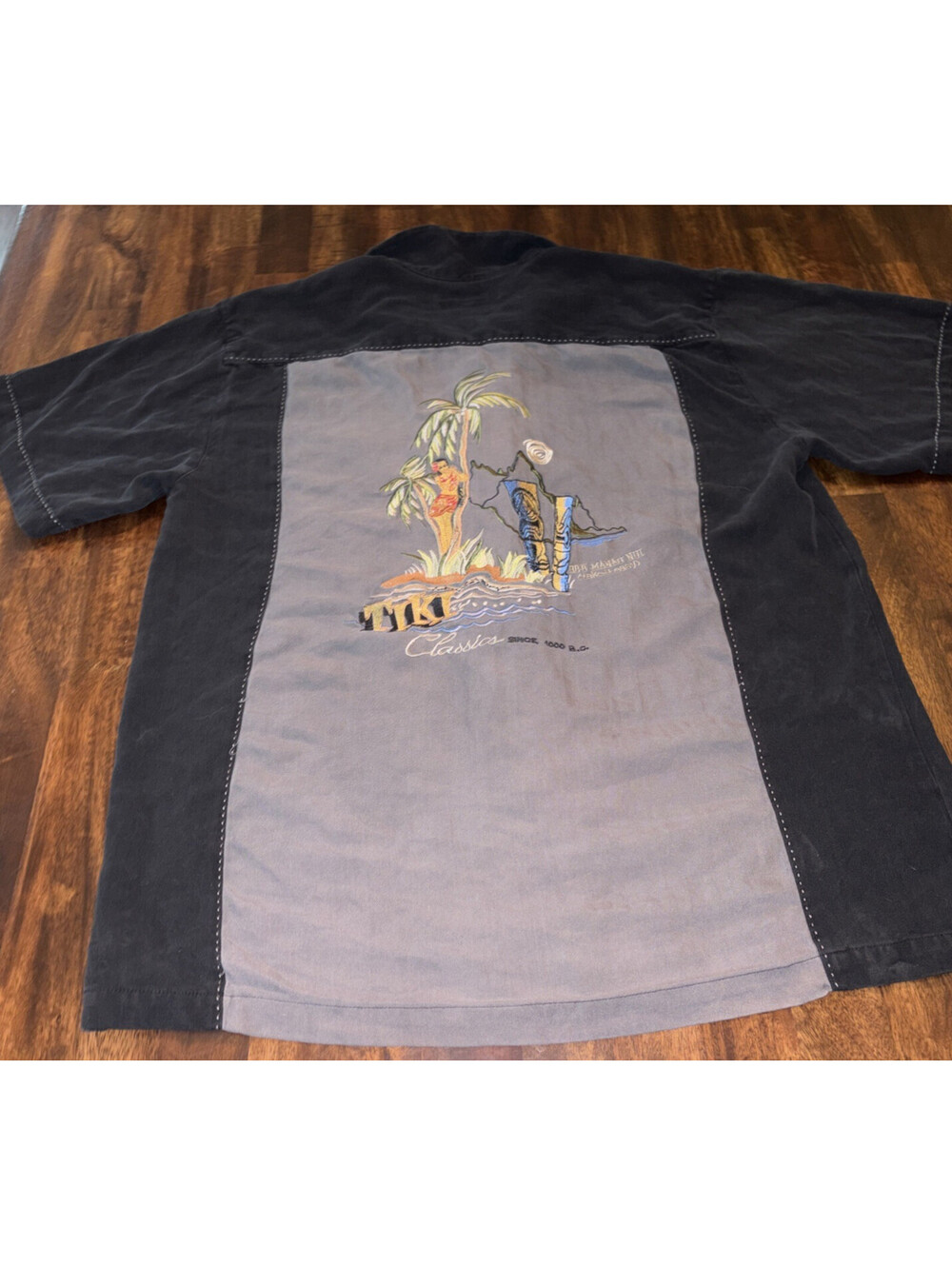 Tommy Bahama L Black/Grey Silk Camp Shirt Tiki Classics Take it Easy Embroidered